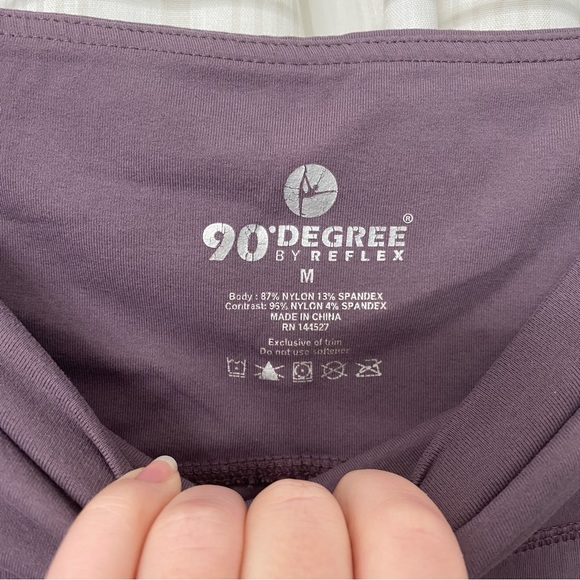EUC ✨ 90 Degree by Reflex mauve purple 3/4 length crop leggings size Medium - Picture 4 of 7